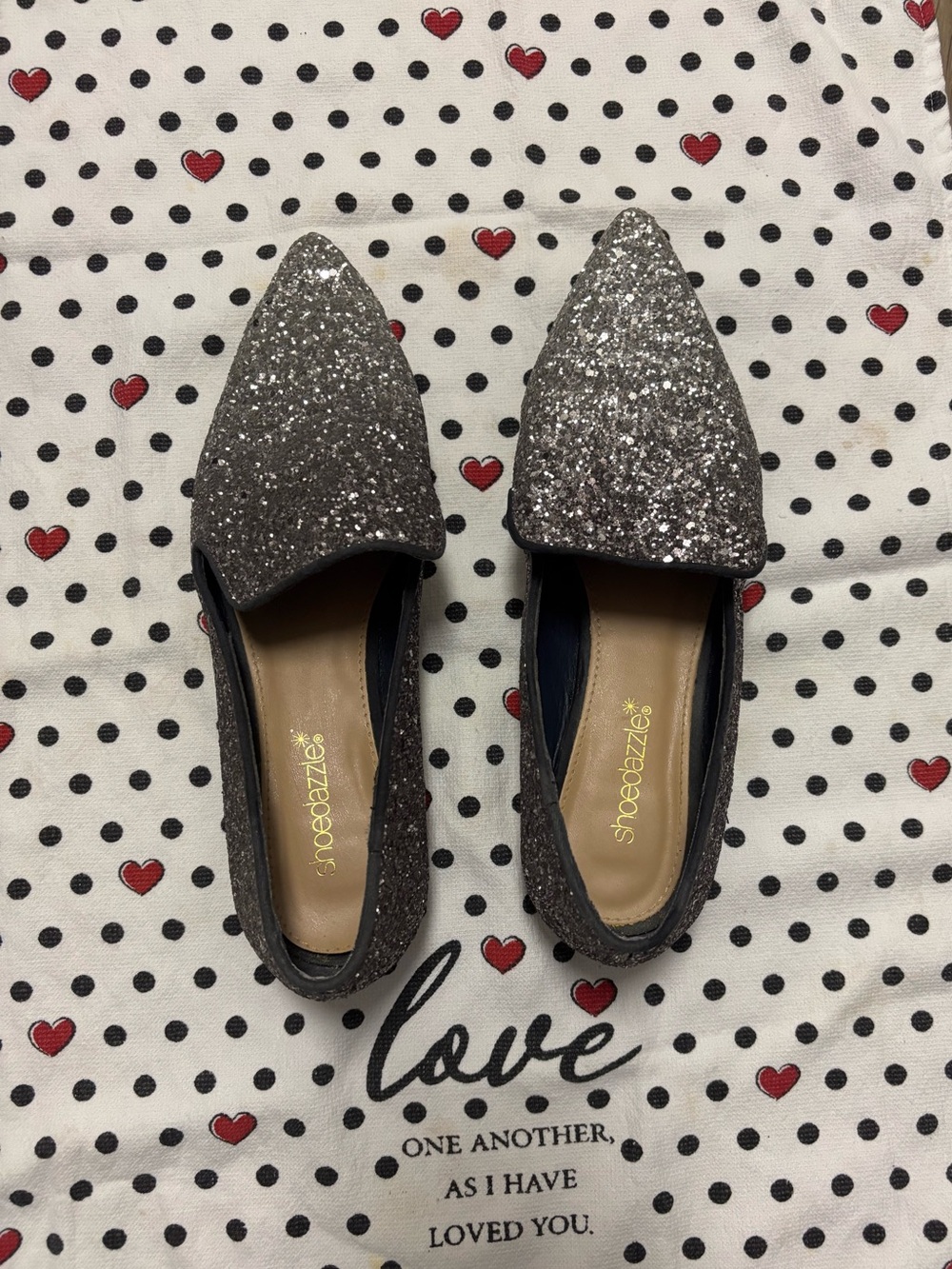 Shoe Dazzle Glitter Pointed-Toe Flats in Silver